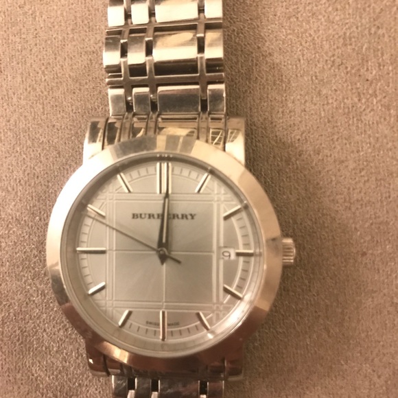 Burberry Men’s Watch - Picture 2 of 4